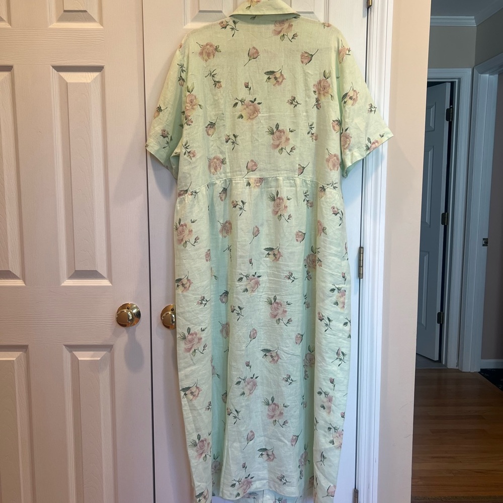 Spring/Summer Roses Dress - Picture 2 of 2